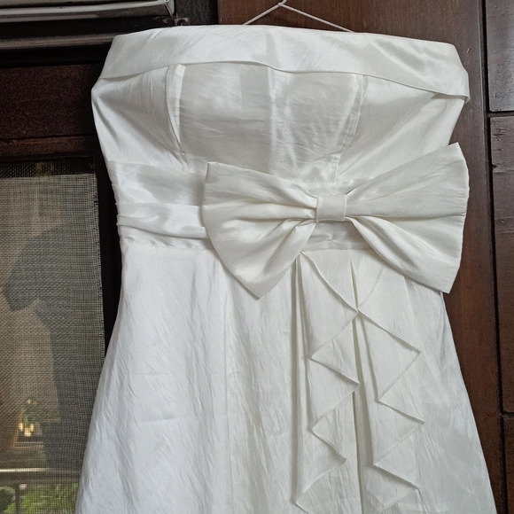 Off-white Dress - Picture 10 of 10